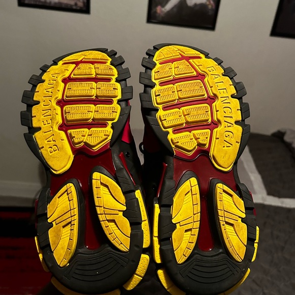 Balenciaga Track Runner Bordeaux Red/Yellow - Picture 6 of 6